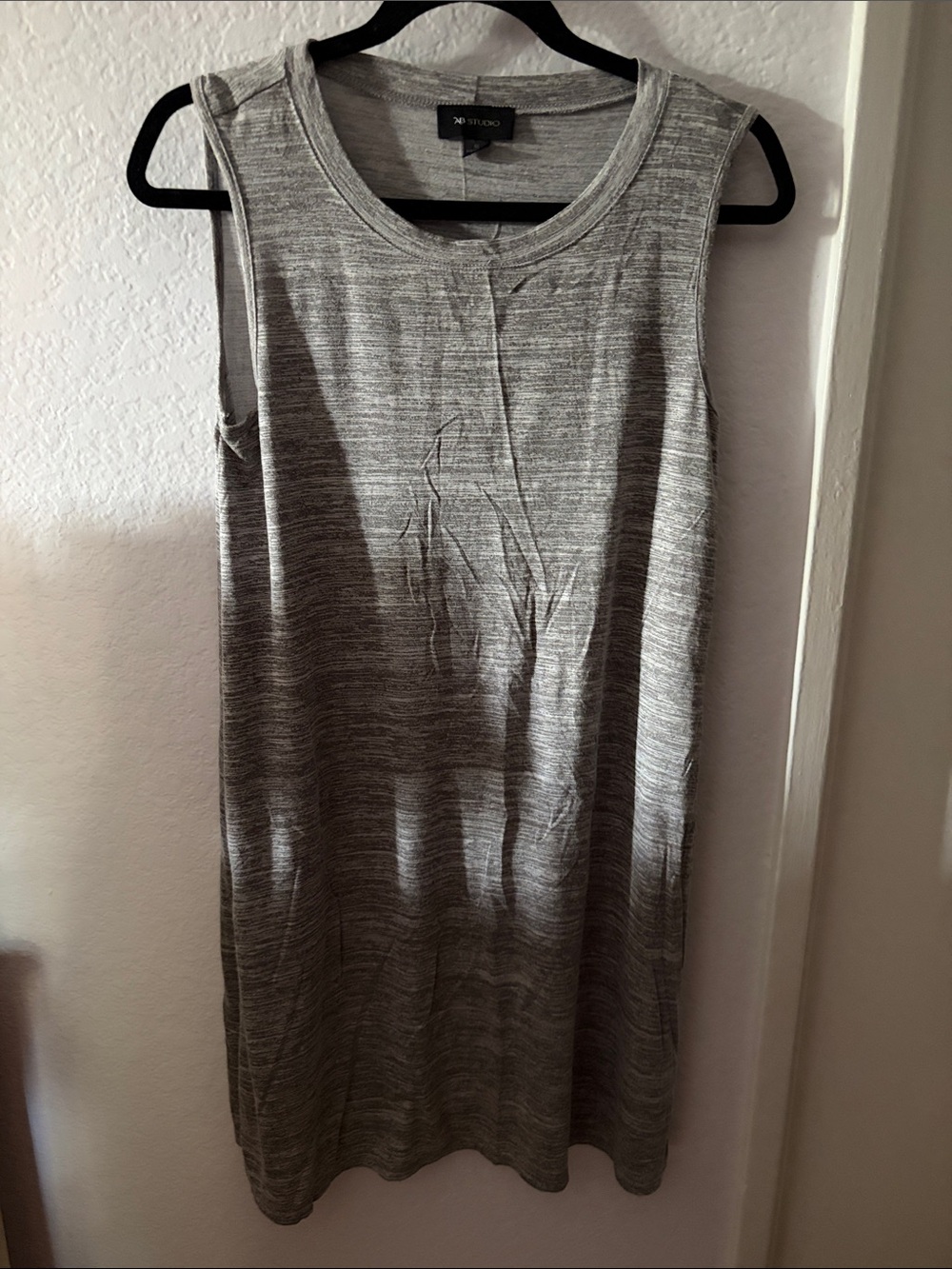 grey sleeveless dress